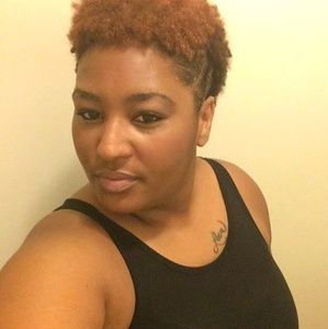 Meet your Posher, Anisha